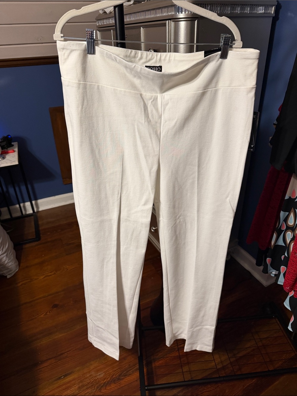 Soho White Knit Pull-On Trousers
